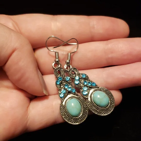 Boho earrings - Picture 2 of 2